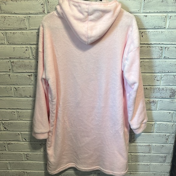 Life Is Good Light Pink Fleece Sleep Shirt Size Medium - Picture 5 of 8